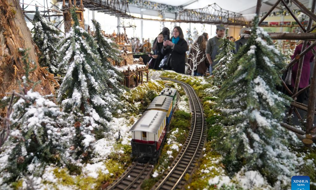 Exposición de Trenes Navideños atrae a visitantes en Nueva York