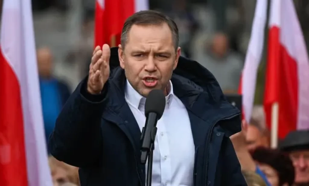 Poland provides assistance to Ukrainian refugees for the last year - Nawrocki