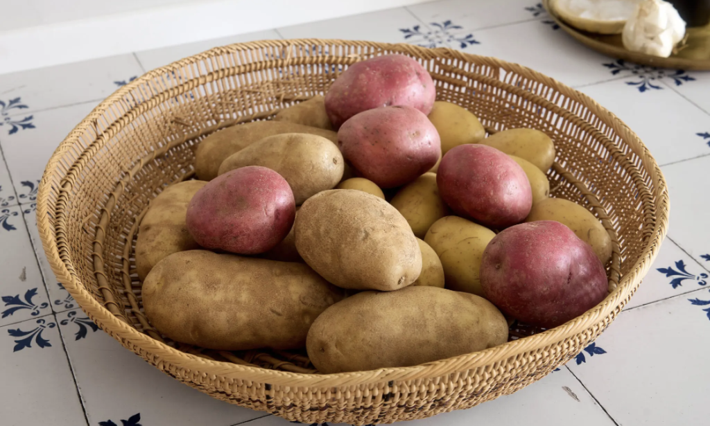 How Should I Store Potatoes?