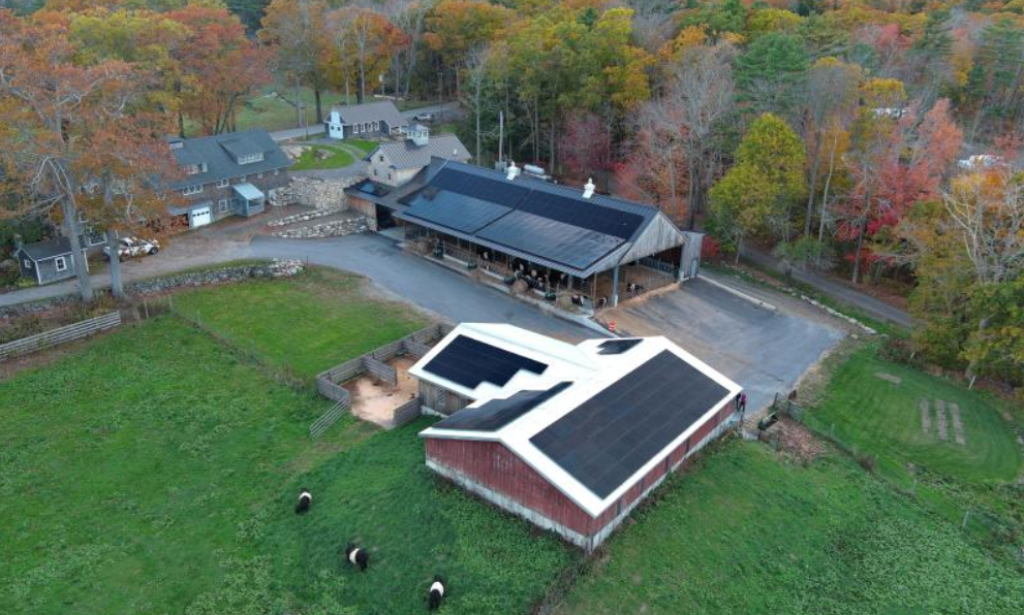 Aldermere Farm installs 111-kilowatt rooftop solar system
