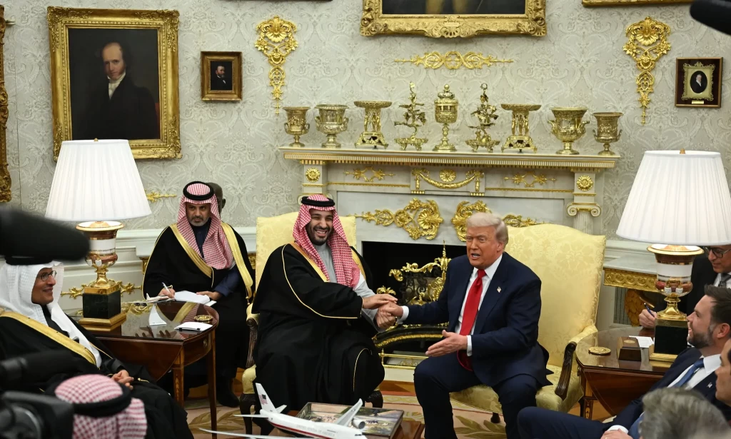 Trump Lauds Saudi Prince in Lavish Visit, Brushing Off Journalist’s Killing