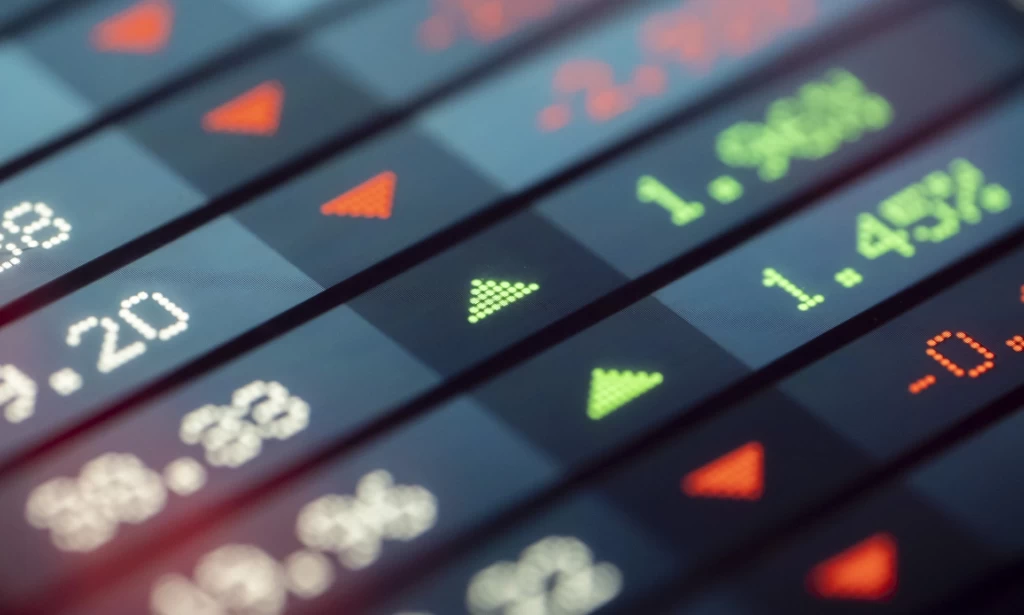 Bitcoin Rebounds as Volatility Spikes to Monthly Highs