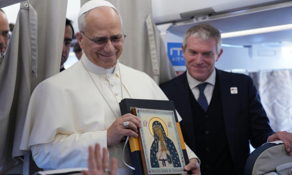 Pope Leo XIV visits Turkey in his first foreign trip, highlighting religious and political ties