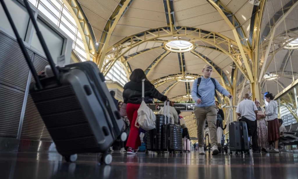 46 million under winter weather alerts as heavy snow threatens post-Thanksgiving travel