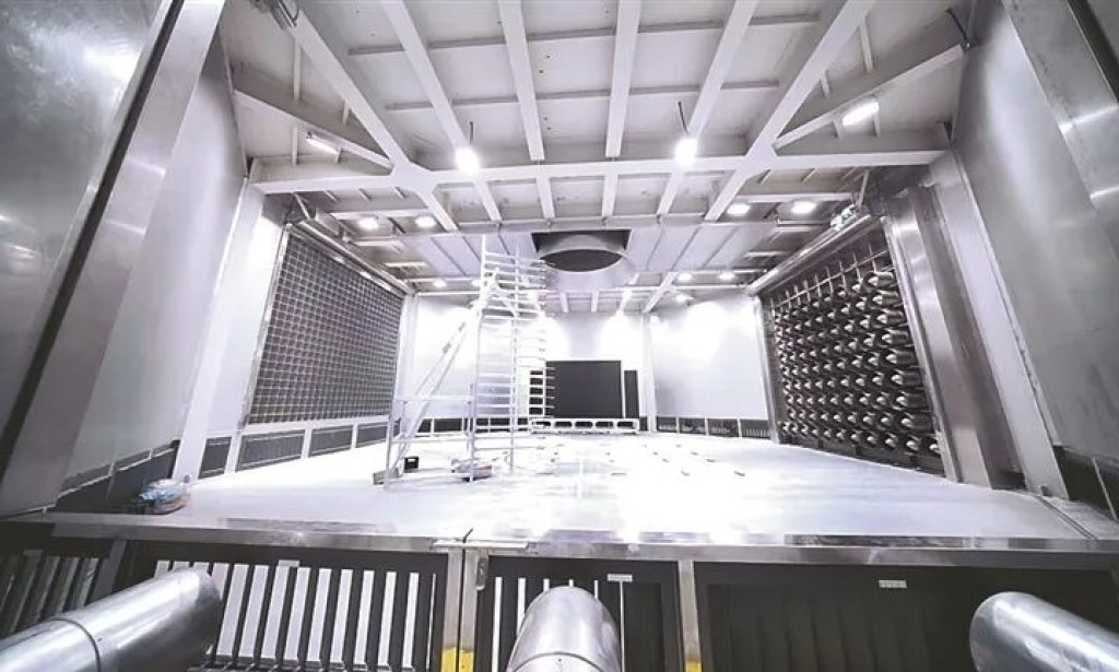 World's first low-altitude wind tunnel launched in S China
