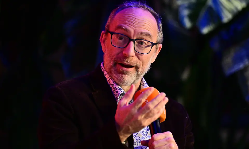 Wikipedia-Gründer Jimmy Wales: "Trump ist ein Irrer"