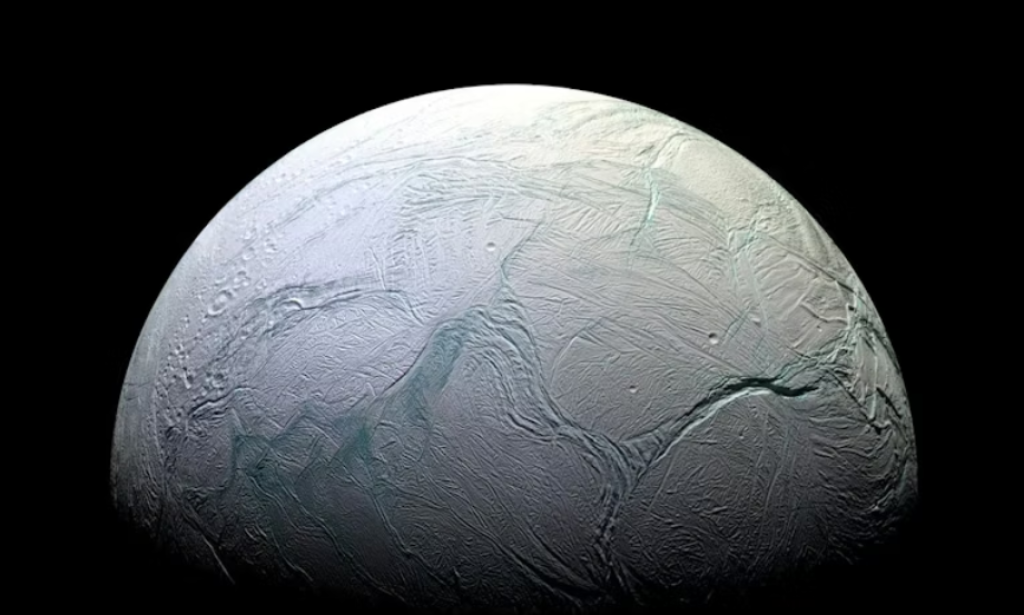 Saturn’s icy moon Enceladus is an attractive target in the search for life – new research