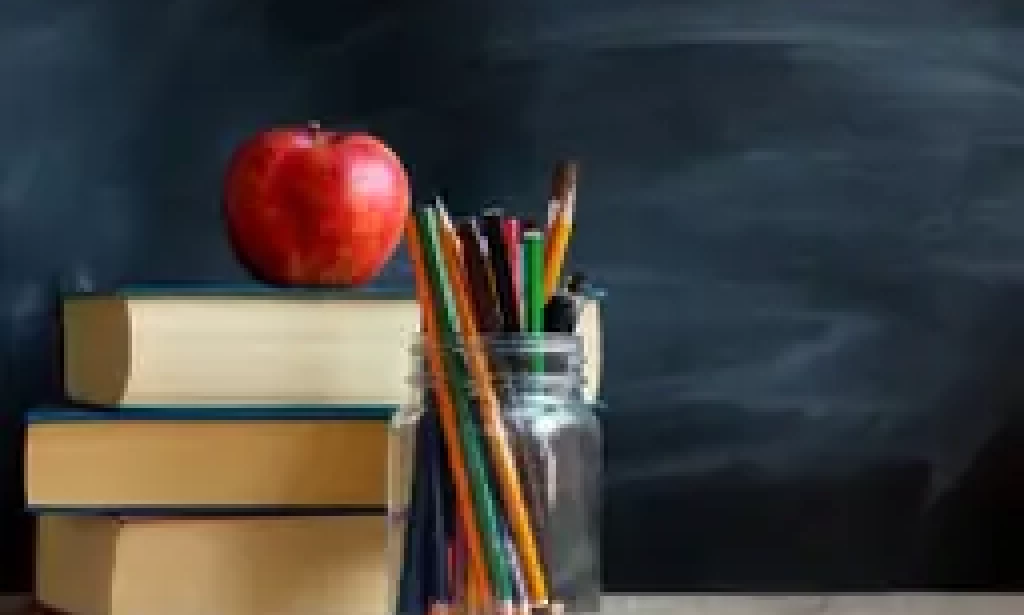 CA's Best Schools 2025: Rankings For Elementary, Middle, High School, College