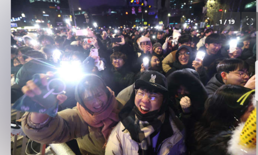 Want a lucky 2026? See these New Year's Eve traditions, superstitions