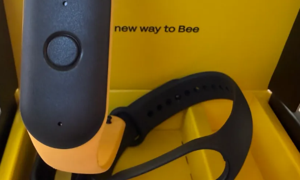 Hands-on with Bee, Amazon’s latest AI wearable