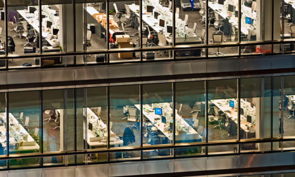 More than a quarter of Britons say they fear losing jobs to AI in next five years